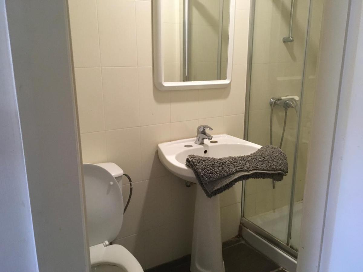 Butts Inn Annex Dormitory Hostel Ghajn il-Kbira  Dış mekan fotoğraf